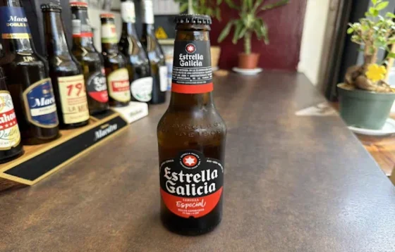 Botellín de cerveza Estrella Galicia