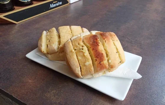Pan de ajo tostado