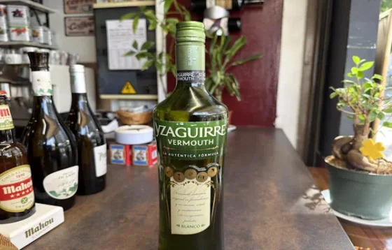 Copa de vermut Yzaguirre Blanco